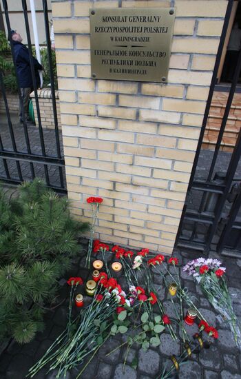 Polish Consulate General in Kaliningrad mourns crash victims