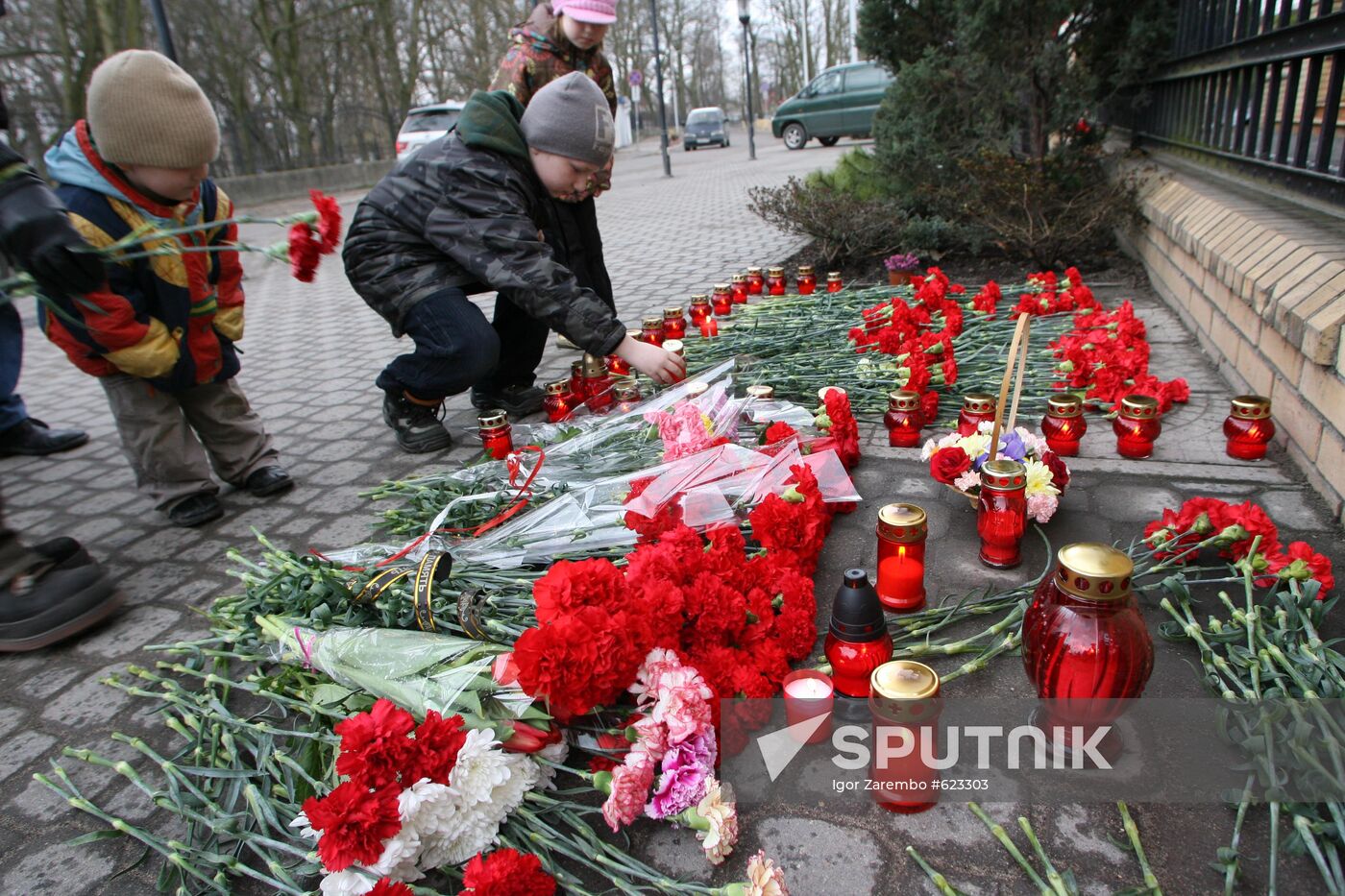 Polish Consulate General in Kaliningrad mourns crash victims