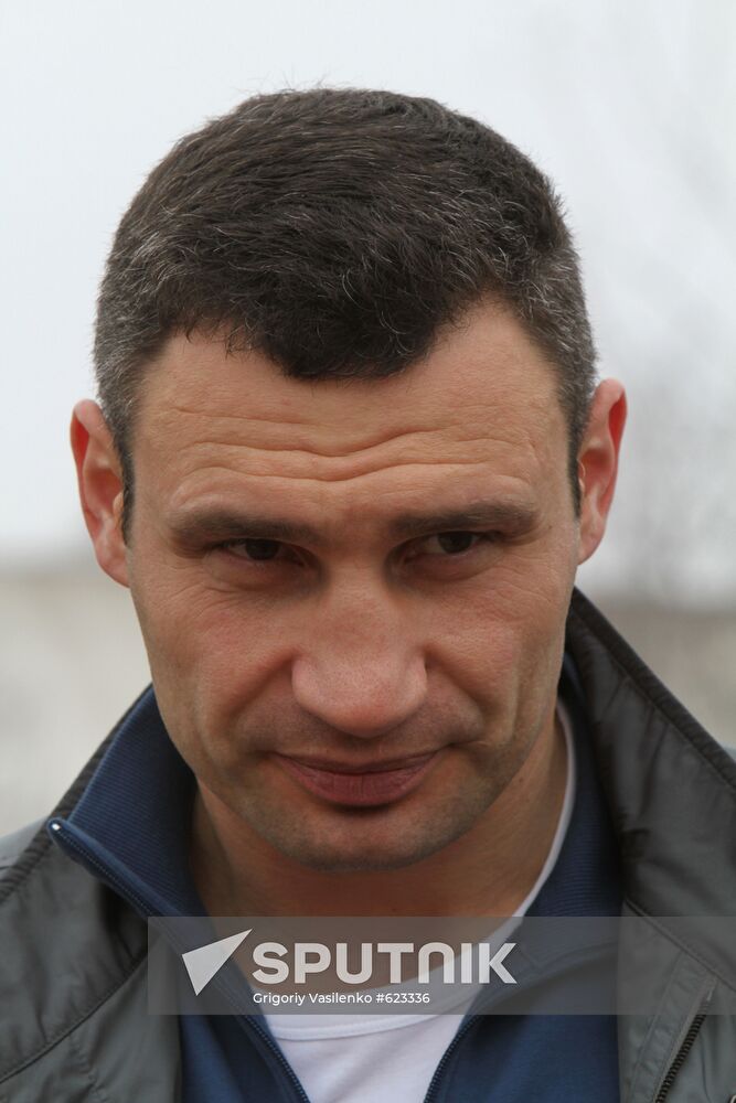 Vitali Klitschko participates in planting trees