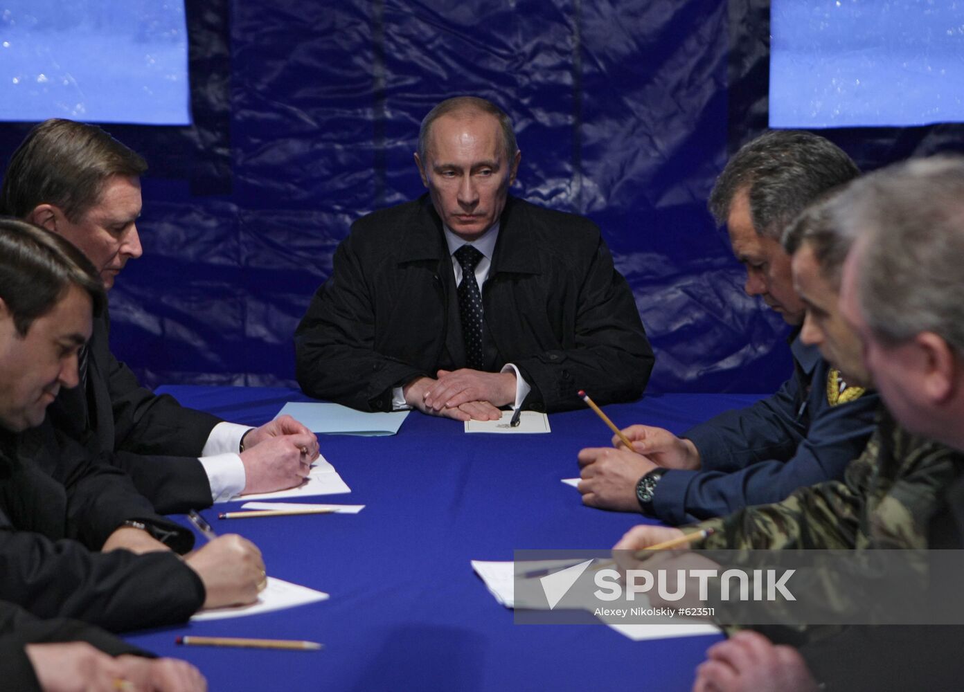 Vladimir Putin chairs meeting at Severny airport near Smolensk