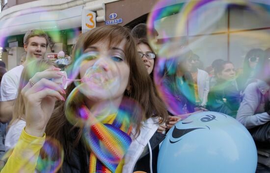 Soap Bubble Festival in Stary Arbat, Moscow