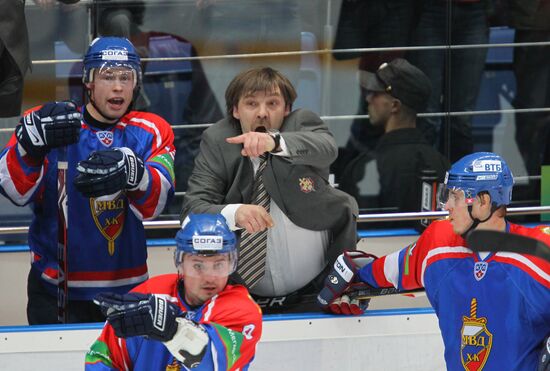 Kontinental Hockey League. MVD vs. Lokomotiv