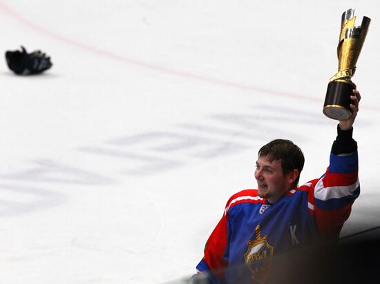 Kontinental Hockey League. MVD vs. Lokomotiv