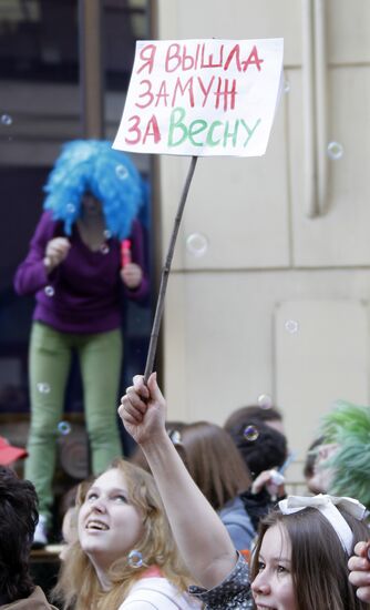 Soap bubbles parade on Stary Arbat