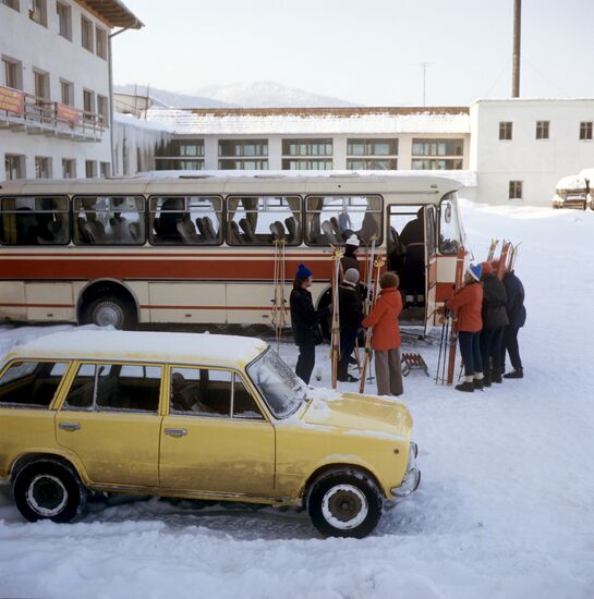 Tourists arrive at Dinamo Sports Center