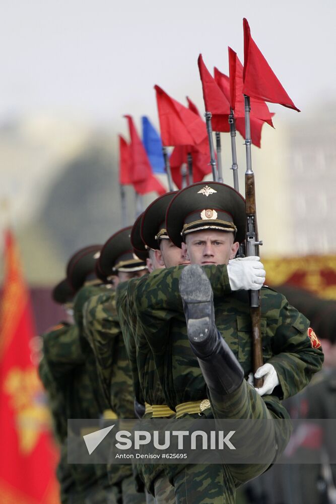 Passage of maneuver elements