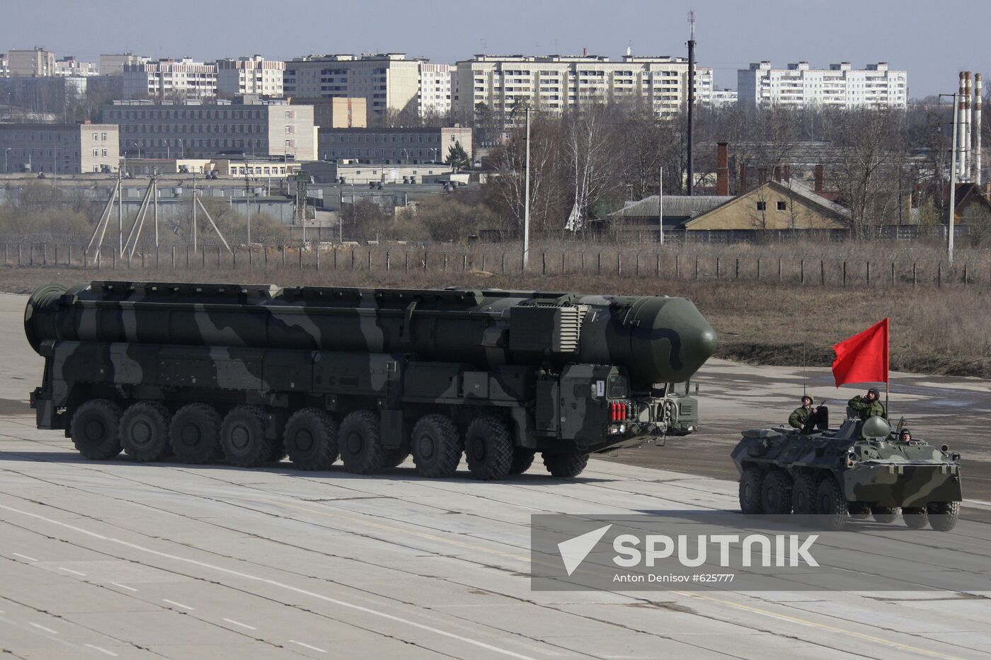 Topol M ICBM launcher