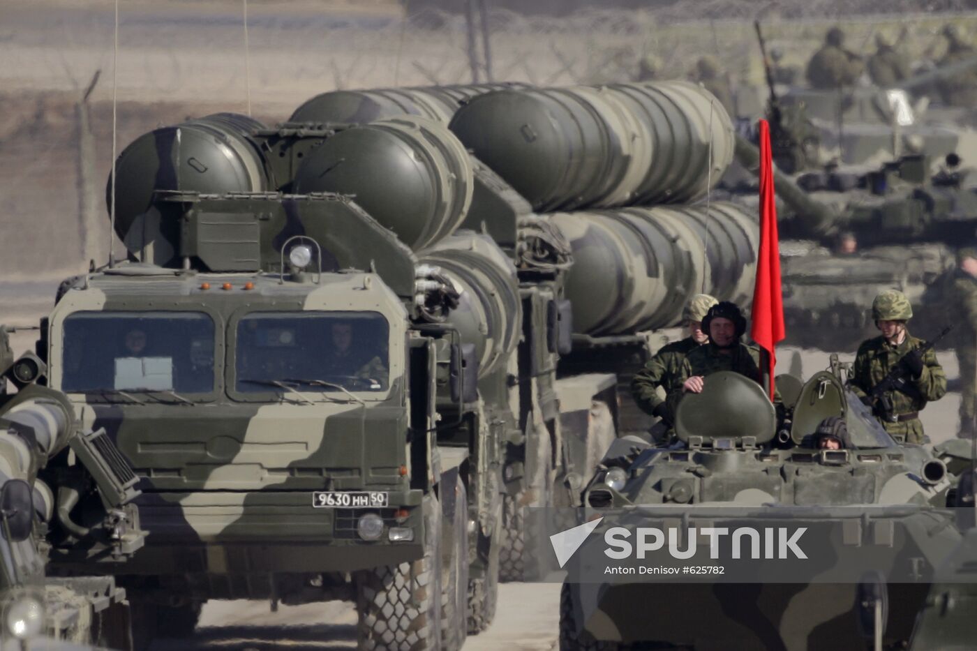 S-400 ani-aircraft missile system launchers