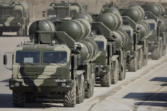 S-400 anti-aircraft missile system launchers