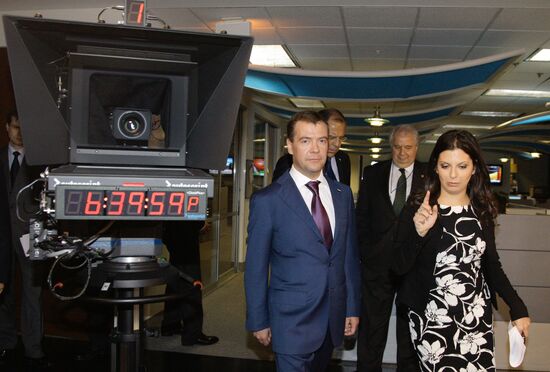 Dmitry Medvedev visits Russia Today TV Channel