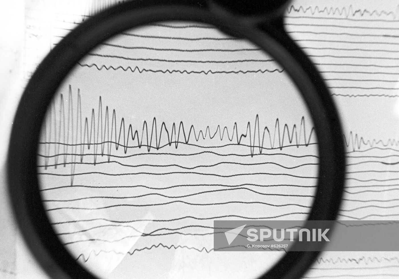 Seismogram of earthquake at Kuril Islands