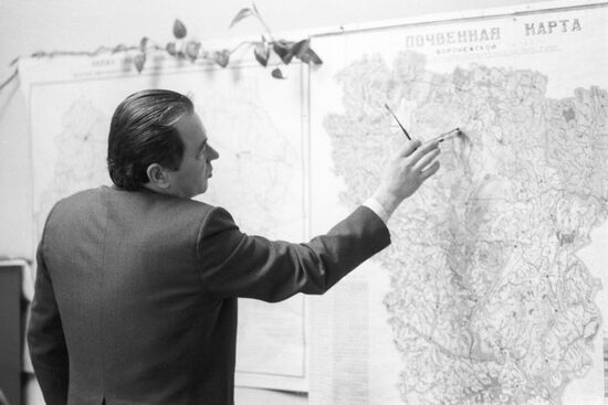 N.Pokitko, director of Institute of Land Management
