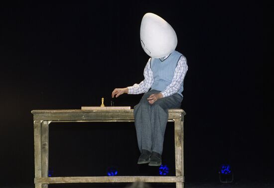 Scene from play "Mice, Boy Named Kay and the Snow Queen"