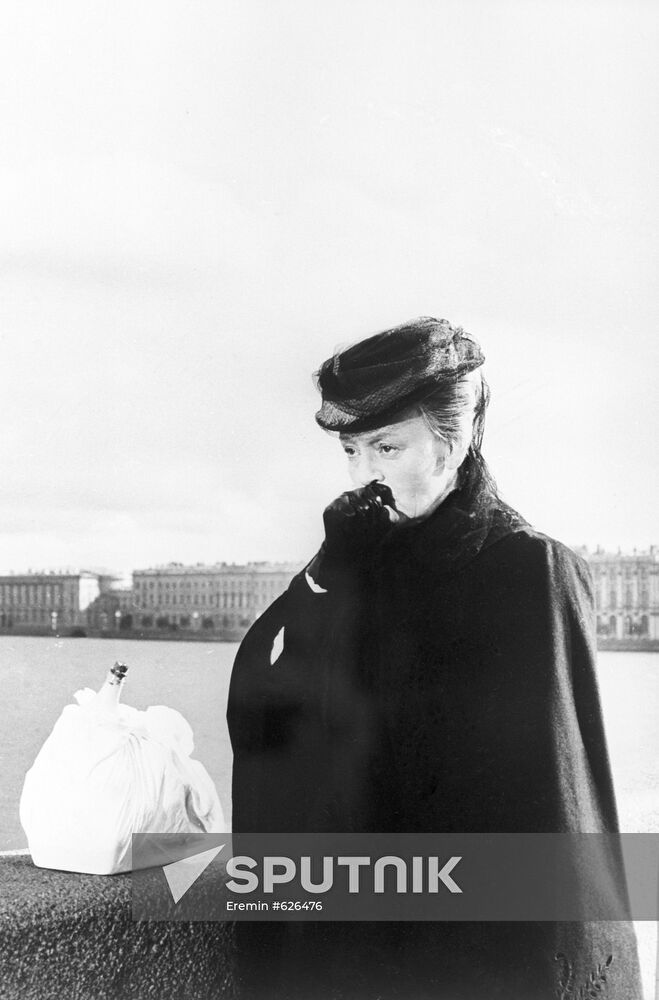 Scene from movie Mother's Heart