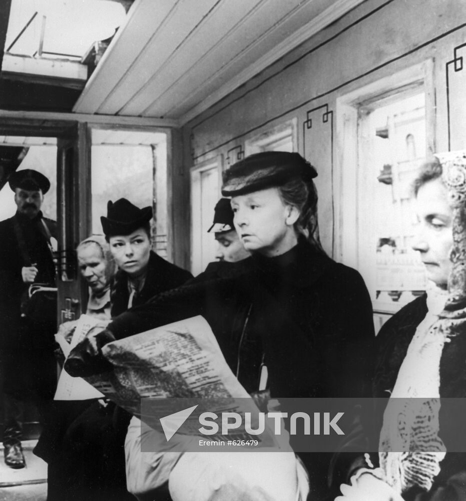 Scene from movie Mother's Heart