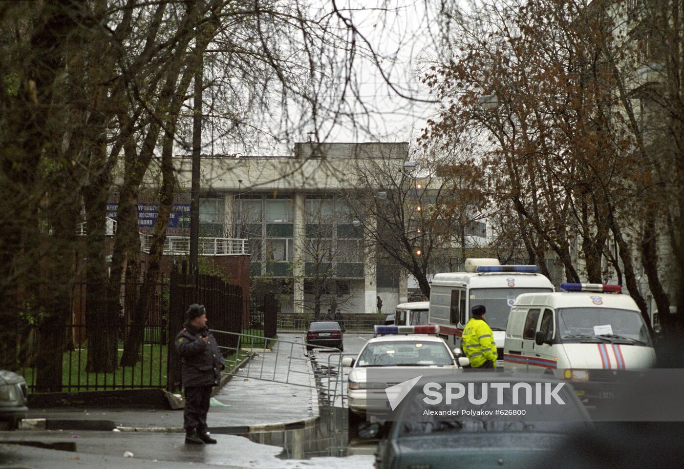 Terrorists seize hostages in the Dubrovka Theater Center