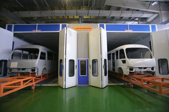 Opening of Hyundai bus and truck assembly plant