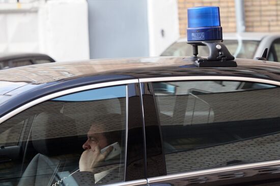 Cars with special signals