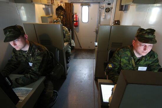 Air defense drills at Ashuluk range