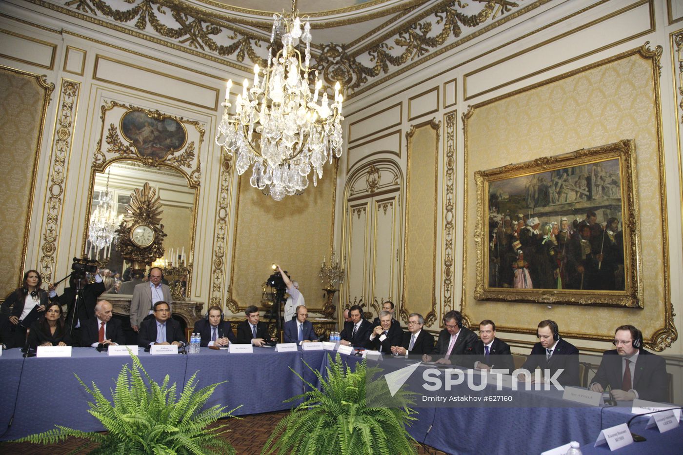Dmitry Medvedev visits Argentina