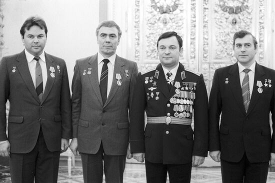 A. Laveikin, A. Levchenko, Y. Romanenko, A. Alexandrov