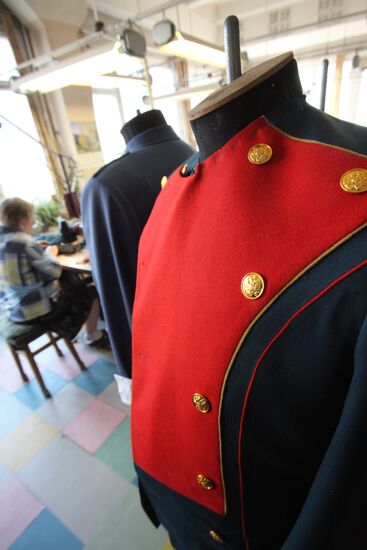 Mmilitary uniform factory