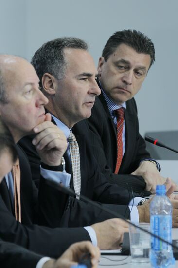 Michael Payne, Steven Rausch, Lars Haue-Pedersen