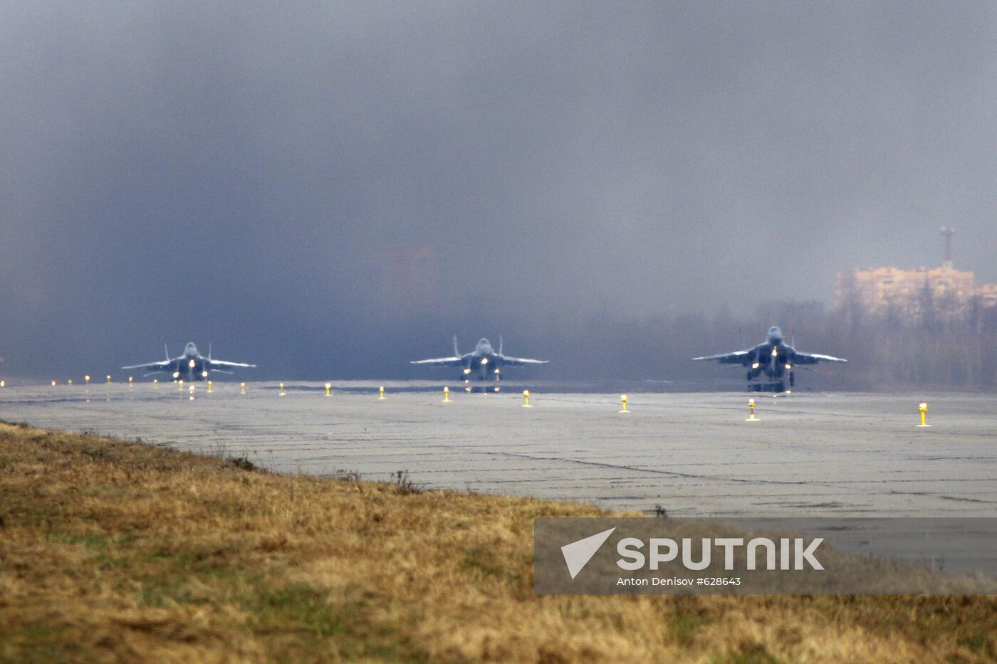 Mig-29SMT fighter take-off