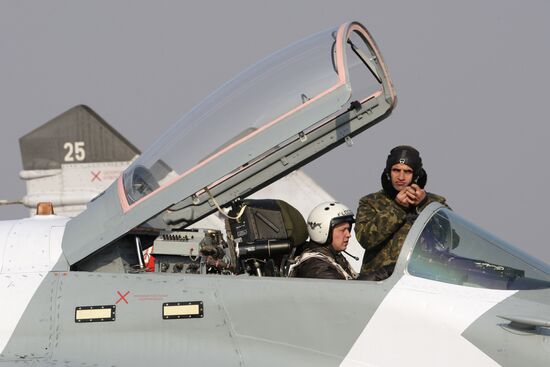 Mikoyan MiG-29 jet fighter aircraft preflight check