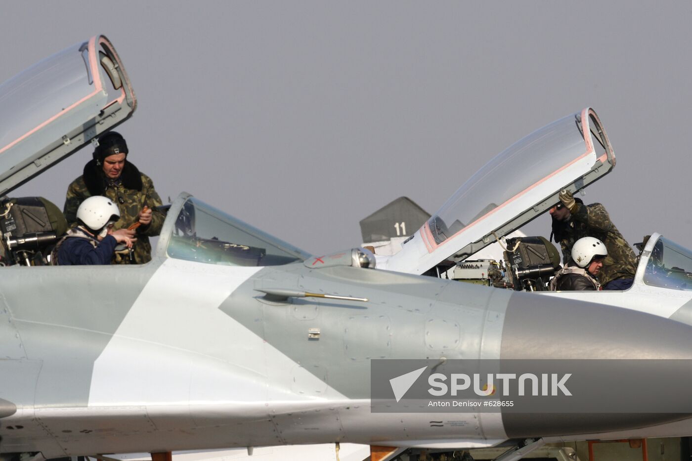 Mikoyan MiG-29 jet fighter aircraft preflight check