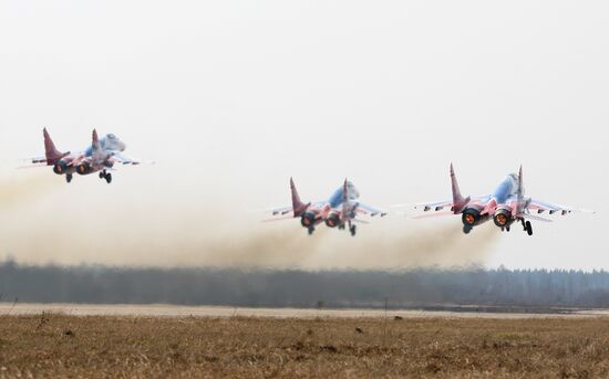 Aerobatic team "Strizhi"