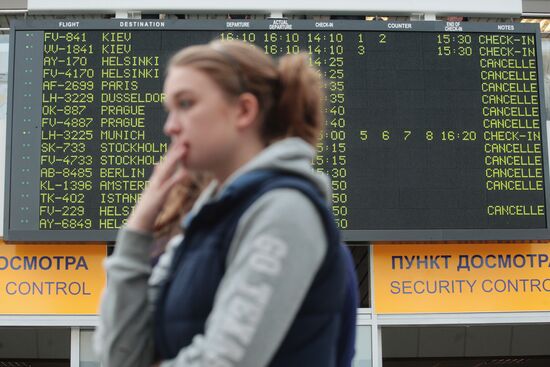 Passenger of cancelled flight in Pulkovo airport