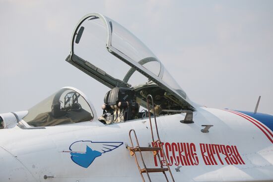 Aerobatic team "Russkiye Vityazi"