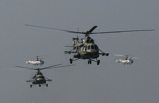 Mi-17 helicopters