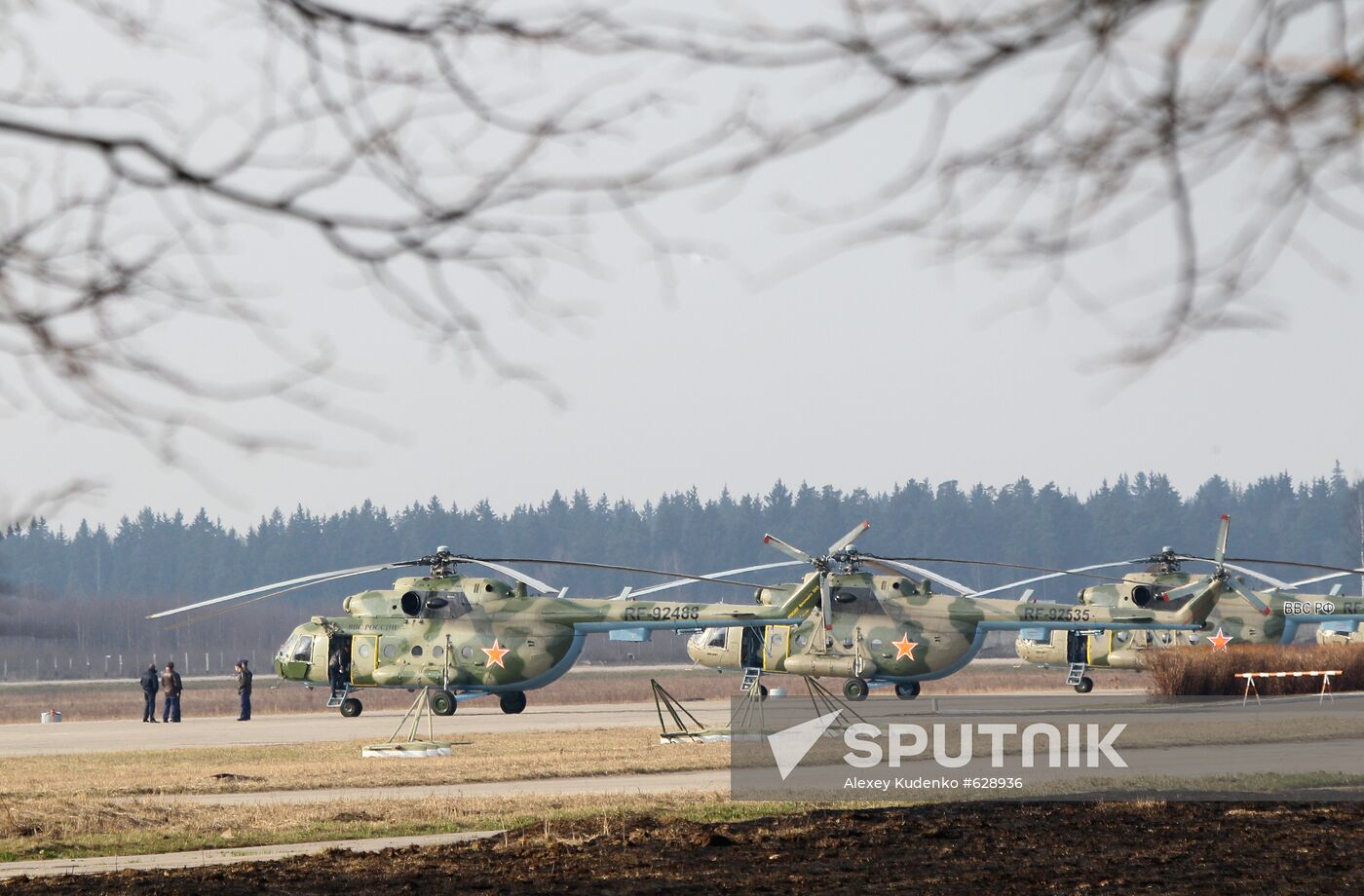 Mi-17 helicopters