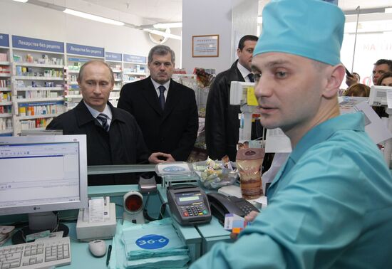 Vladimir Putin visits Murmansk Region