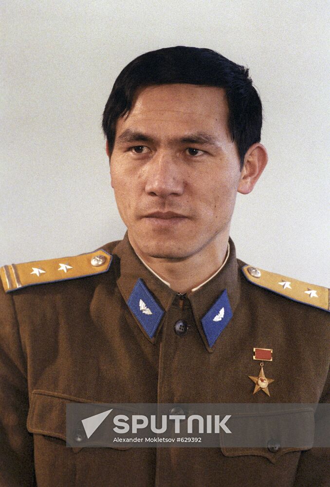 Cosmonaut Phạm Tuân