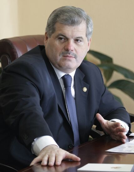 Dmitry Dmitriyenko