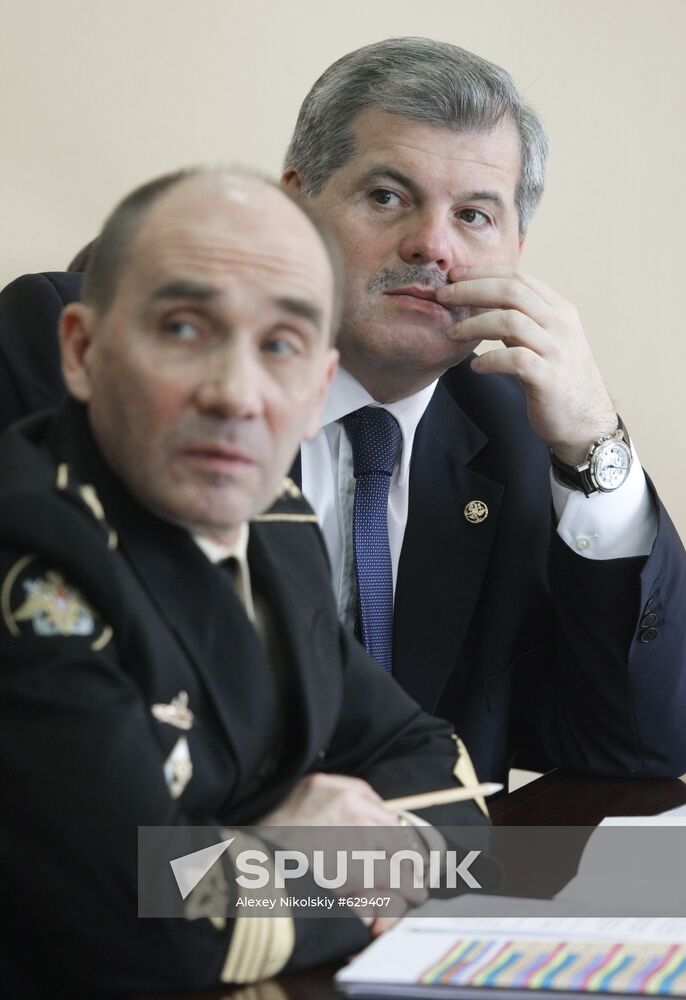 Vladimir Vysotsky, Dmitry Dmitriyenko
