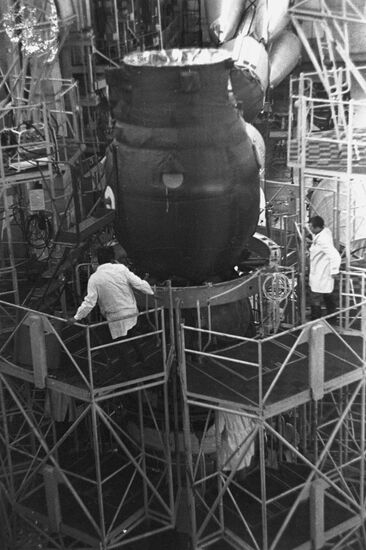 Soyuz-9 Manned Spaceship