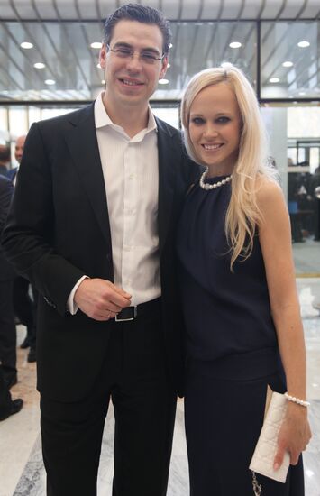 Dmitry Dyuzhev with his wife Tatyana