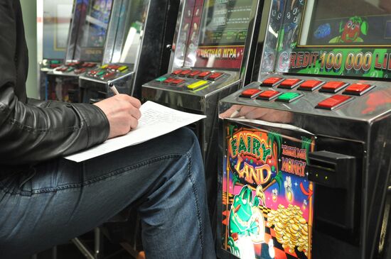 FSB officers close underground casino in Makhachkala