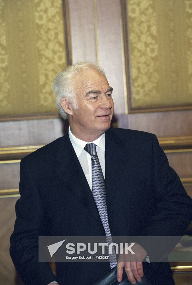 Routes Communication Minister Gennady Fadeyev