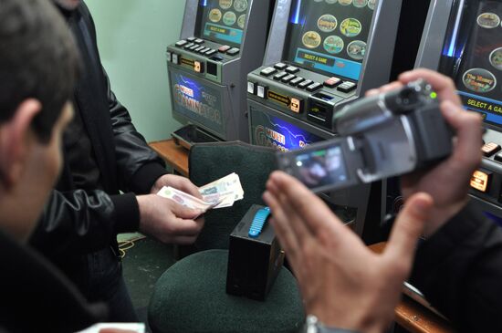 FSB officers close underground casino in Makhachkala