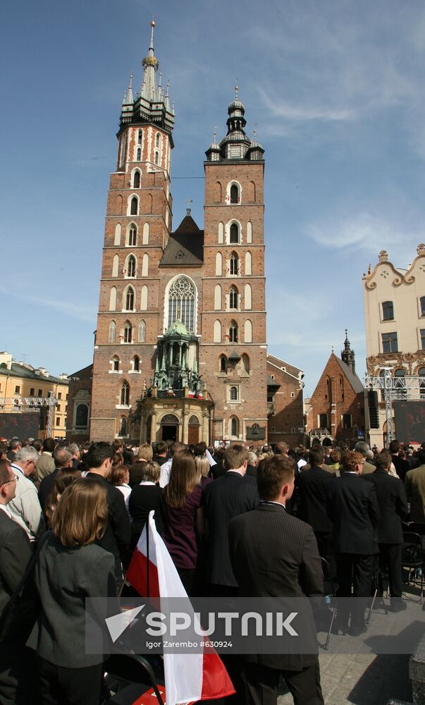 Funeral of Polish President Lech Kaczynski held in Krakow