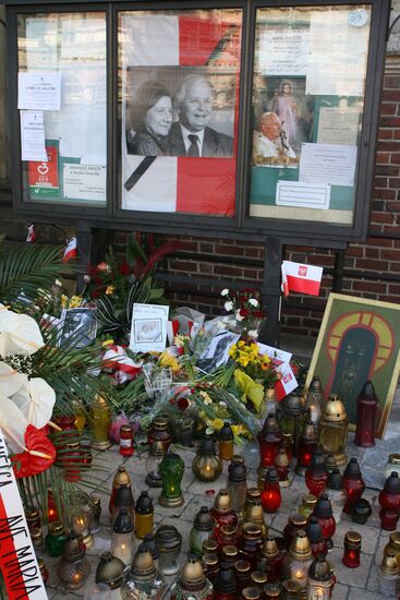 Funeral of Polish President Lech Kaczynski held in Krakow