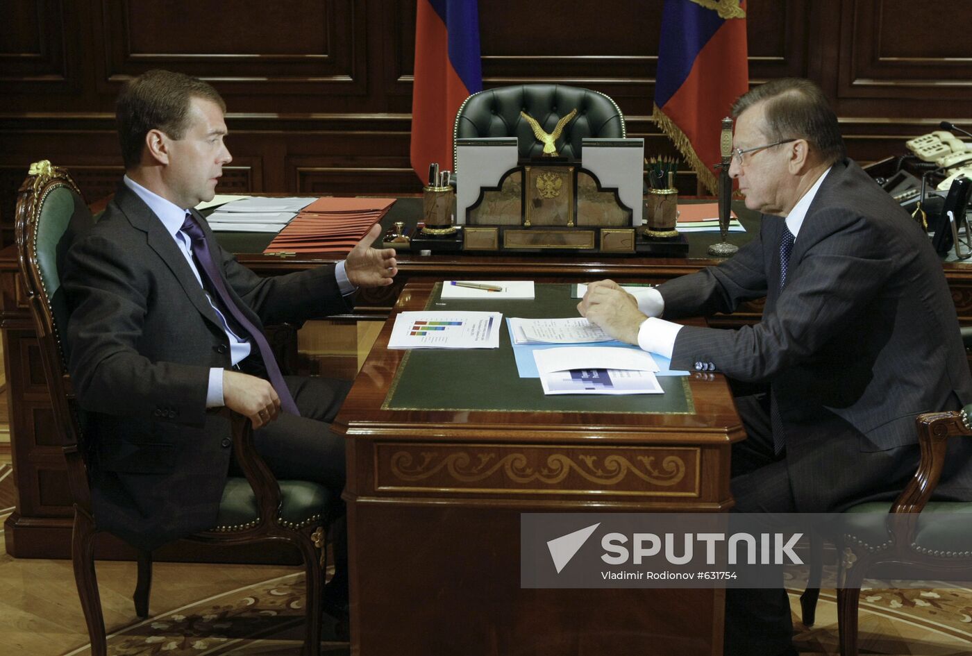 Dmitry Medvedev, Viktor Zubkov