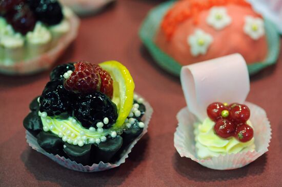 French cakes