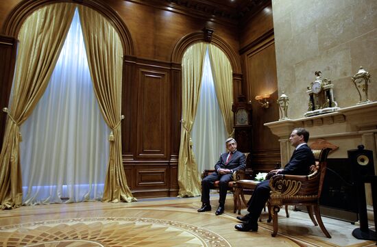 Dmitry Medvedev meets with Serzh Sargsyan