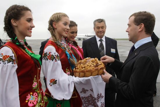 Dmitry Medvedev visits Ukraine